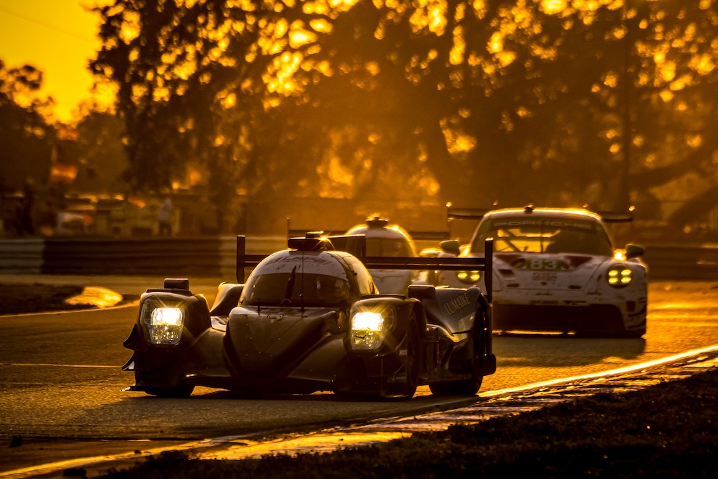 Nicklas Nielsen sigter efter topresultat på Road Atlanta. 
(Foto: AF Corse)